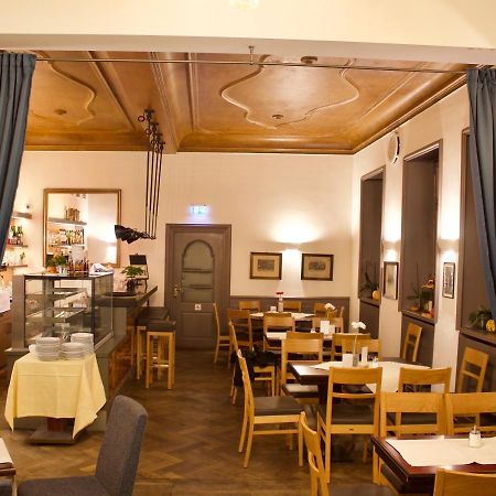 Cafe & Hotel Knoesel Хайделберг Екстериор снимка