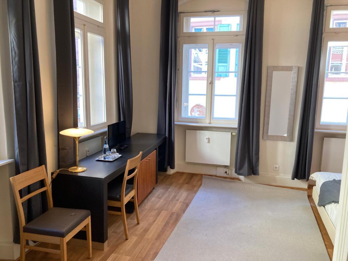 Cafe & Hotel Knoesel Хайделберг Екстериор снимка