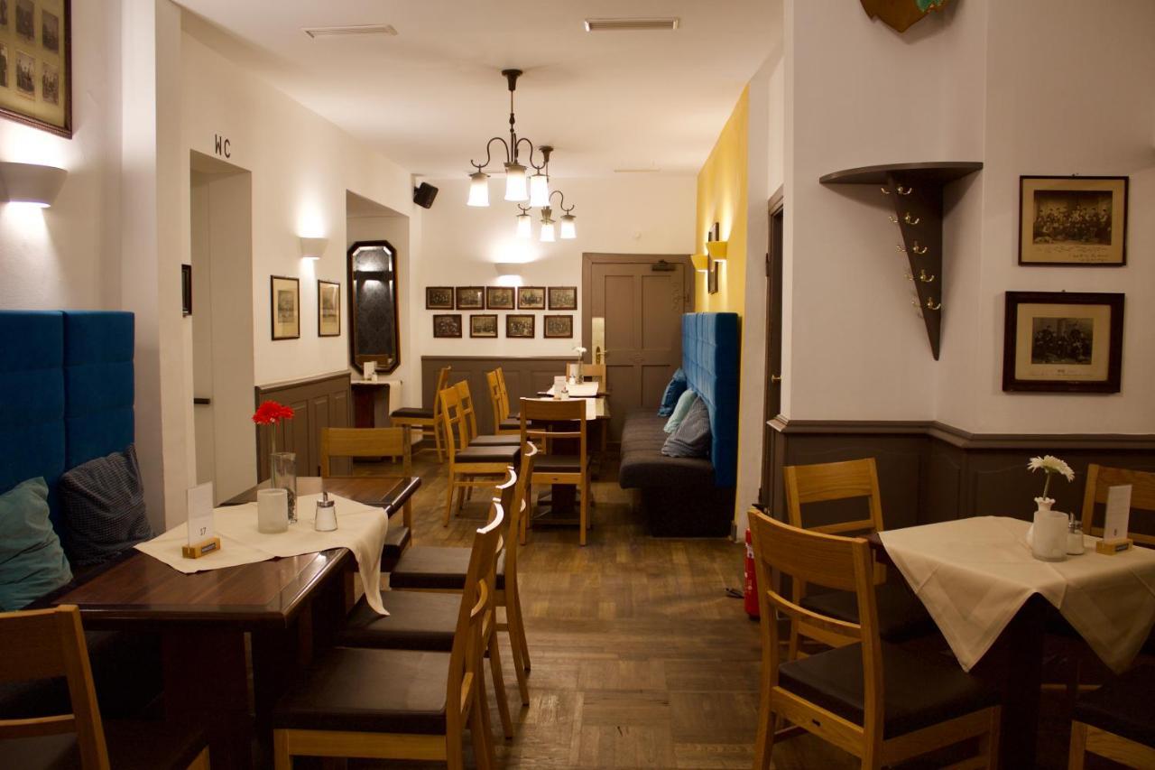 Cafe & Hotel Knoesel Хайделберг Екстериор снимка