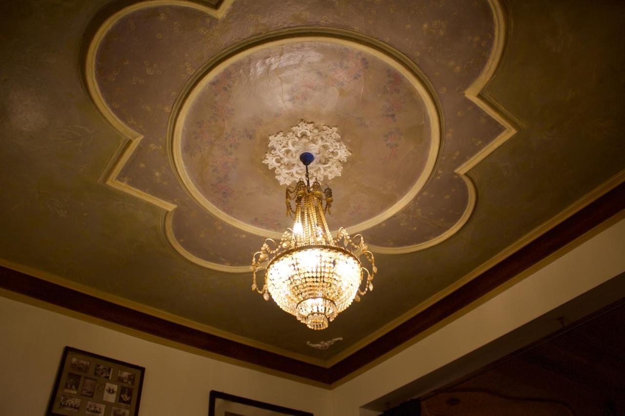 Cafe & Hotel Knoesel Хайделберг Екстериор снимка