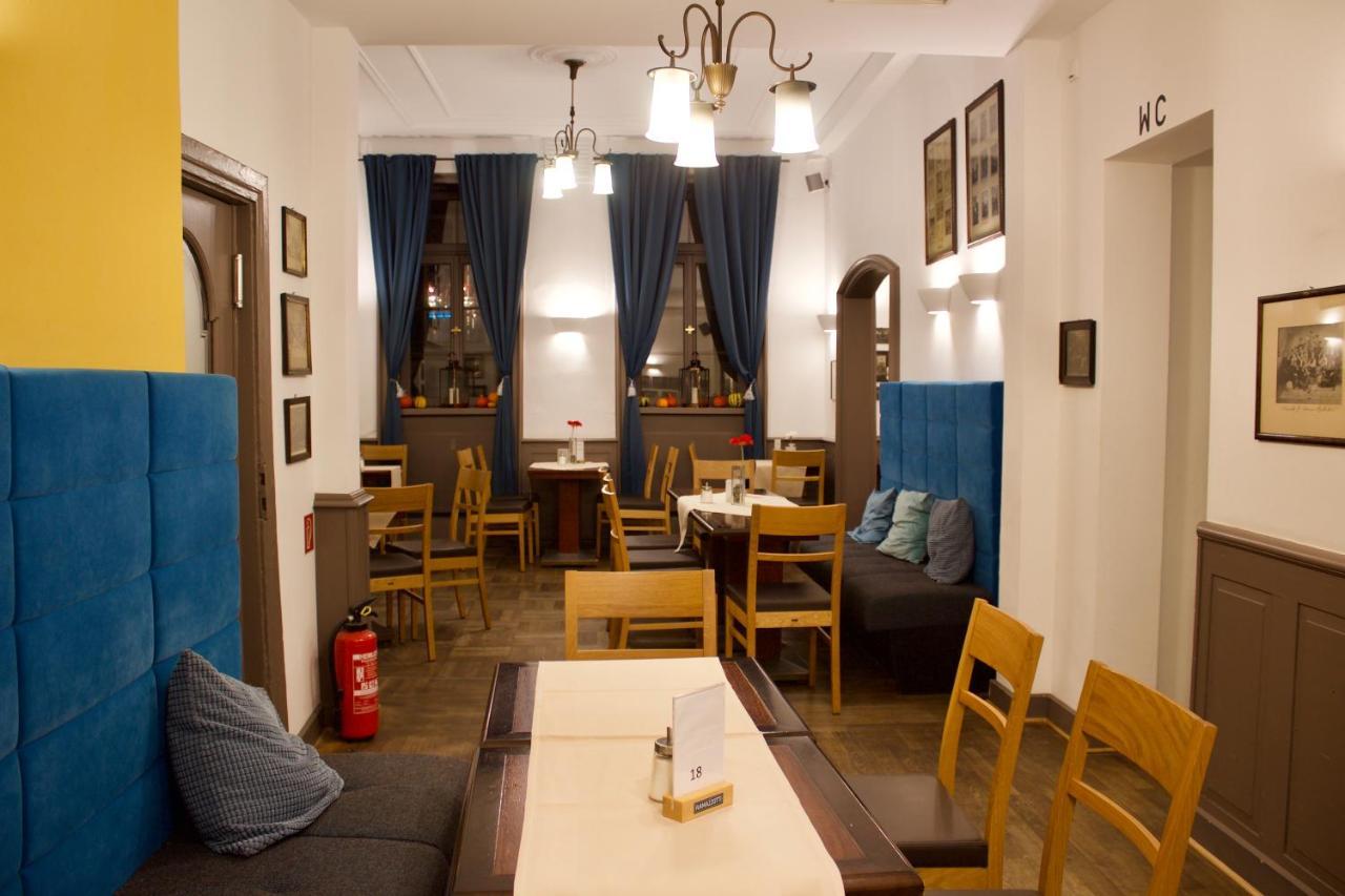 Cafe & Hotel Knoesel Хайделберг Екстериор снимка